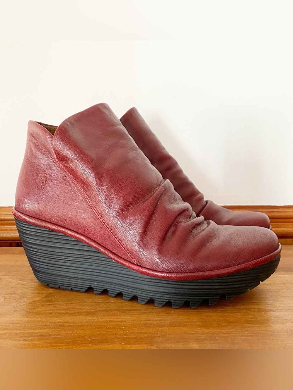 Fly London Booties Women's Size 39 (8-8.5) Red Leather Zipper Wedges Platform